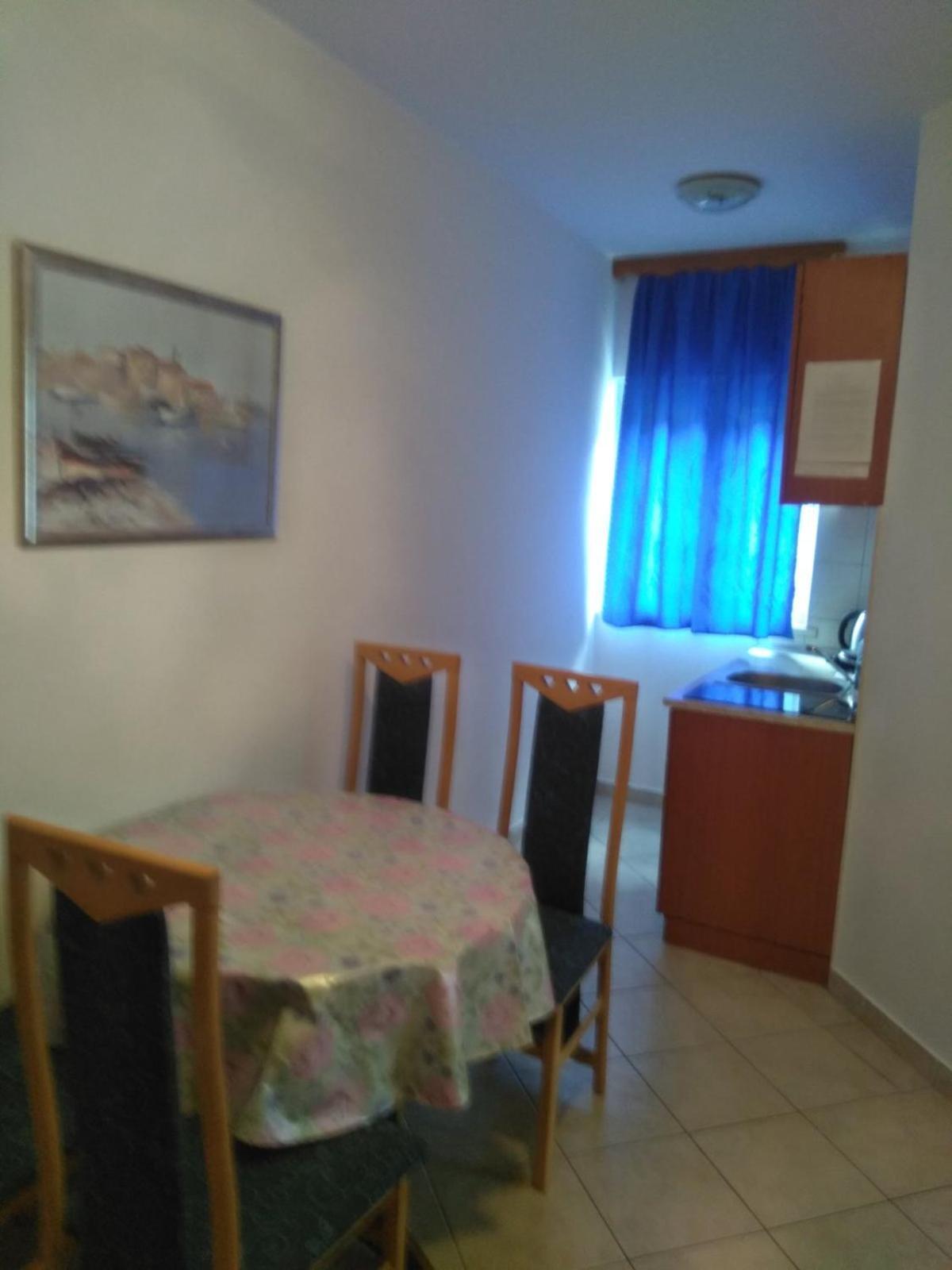 Apartments Matej Neum Quarto foto
